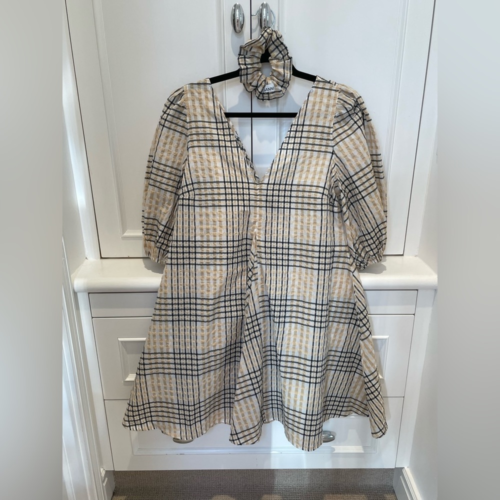 Ganni plaid dress, worn once. Matching hair scrunchie included!